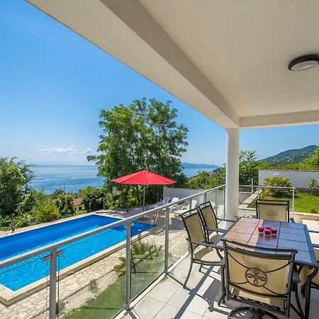 Vilă Vila Sveti Theodor *